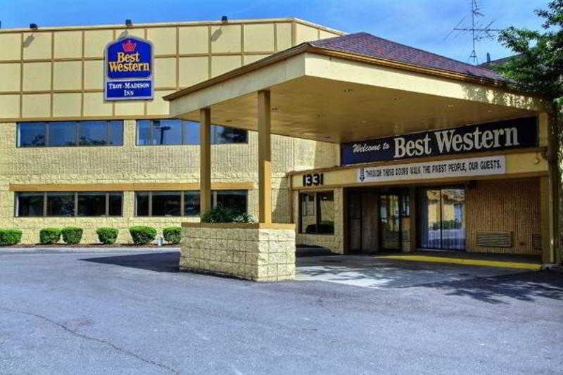 Days Inn & Suites By Wyndham Madison Heights Mi Zewnętrze zdjęcie